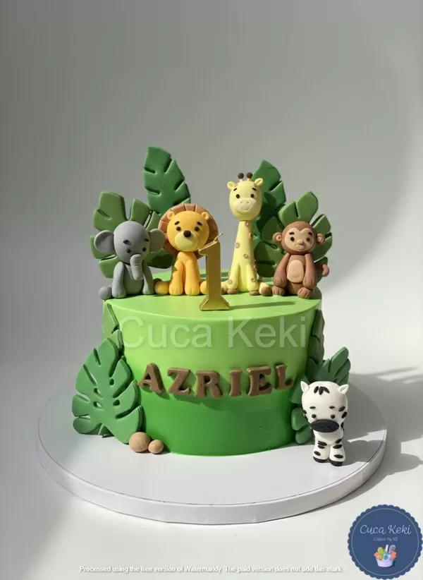 Safari Themed Cake