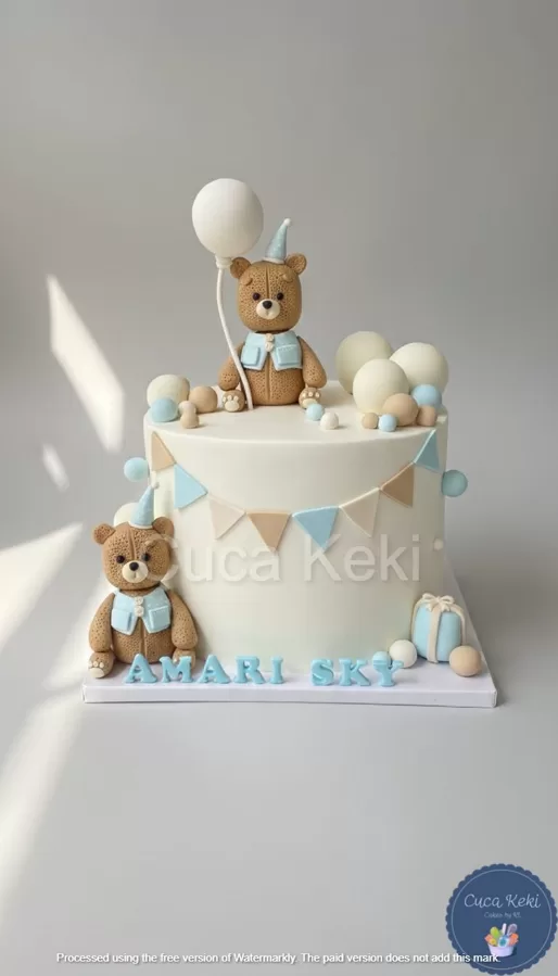 Cutie Bear Themed Cake